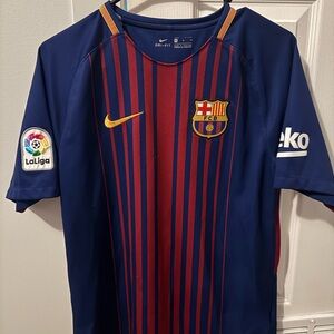 Nike  Barcelona messi Jersey.  This is not a replica.  Medium slim fit. 9/10